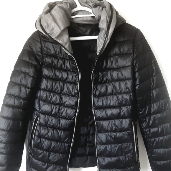 Large black Puffer jacket with hood - Picture 1 of 2